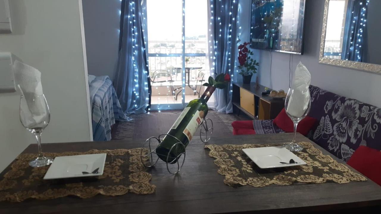 الشقق الفندقية جوارولوسفي  Terraco Harmony Flats Gru الغرفة الصورة